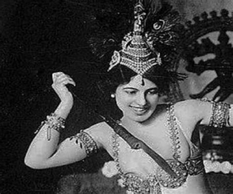 Mata Hari Biography Childhood Life Achievements And Timeline
