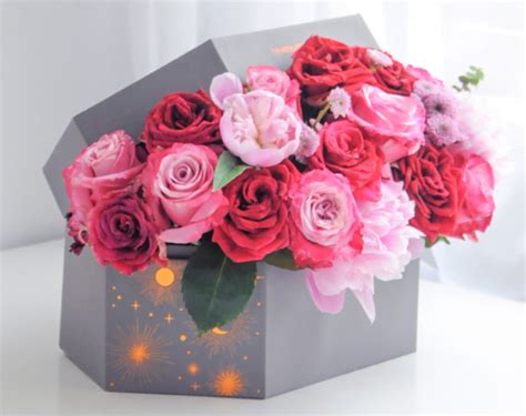 Box Flower Arrangements The Ultimate Boxes For Bouquets