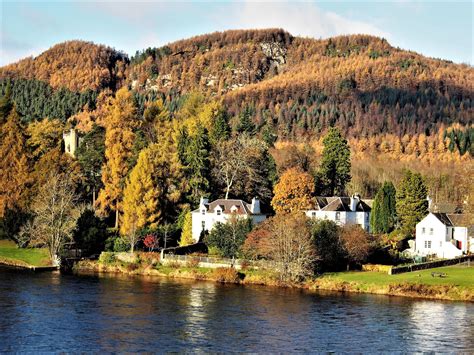 Find tourism statistics and research, news, marketing campaigns, and advice on how we can support your. Dunkeld is a town in central Scotland which is popular with tourists.