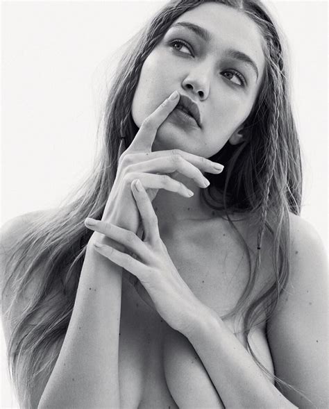 Gigi Hadid Nude And Sexy From Early 2020 49 Photos The Fappening