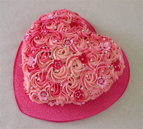Pink Heart Shape Cake With Buttercream Rose Swirls Heart Shape Cake