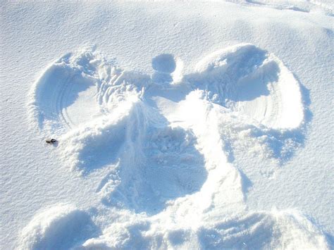 Duluth Takes Aim At Bismarks Snow Angel Record