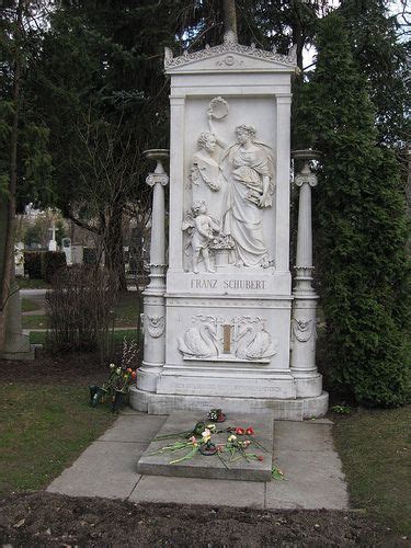 The Grave Of Franz Schubert Famous Tombstones Famous Graves