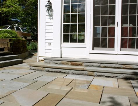 Bluestone Dry Stack Retaining Wall And Steps Brainstone Stone Patios