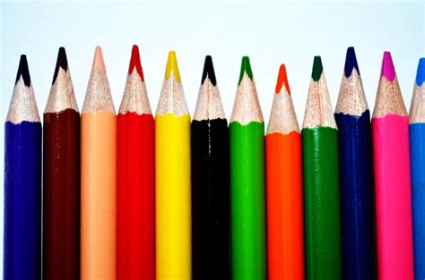 12 Color Pencils Free Image Peakpx