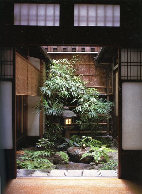 Nose Residence Landscapes For Small Spaces Japanese Courtyard Gardens