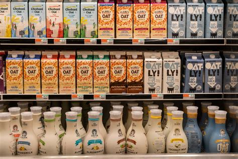 5 Best Plant Based Milk Brands Of 2023 Clean Green Simple