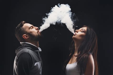 Vaping In Wedding Photos Is New Viral Trend According To Twitter Fox News