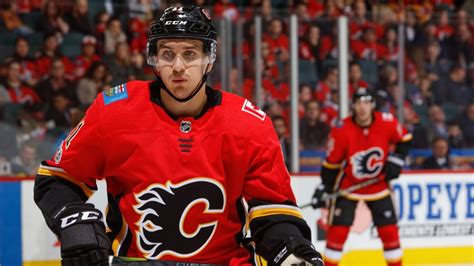Johnny gaudreau statistics, career statistics and video highlights may be available on sofascore for calgary flames is going to play their next match on 18/03/2021 against edmonton oilers in nhl. PROJECTED LINEUP - FLAMES VS. PENGUINS | NHL.com