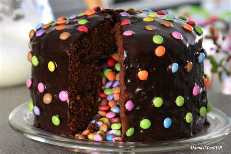 Blechkuchen mit obst wie äpfel oder kirschen sind ebenso beliebt wie blechkuchen mit schokolade. Dieser Geburtstagskuchen ist ein saftiger, leckerer ...
