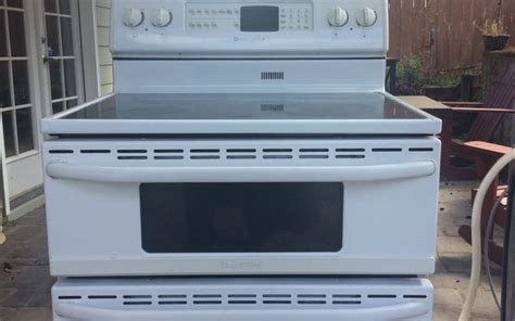Maytag Gemini White Double Oven Stove And Electric Cook Top For Sale In