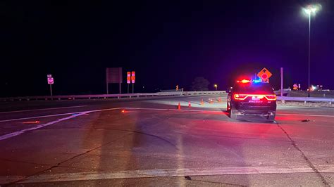 2 dead in multi-car crash on I-70 in Geary County