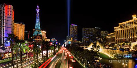 The Las Vegas Strip Facing South With The Bellagio Fountains At Night 2