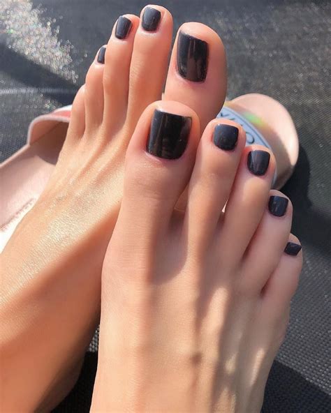 pretty feet on twitter feet nails beautiful feet pretty toe nails