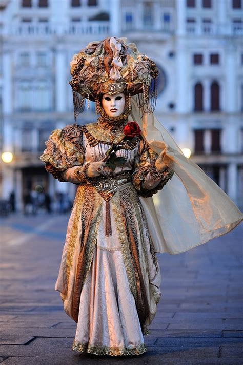 Carnevale Di Venezia Bakhtins Carnivalesque And Grotesque Venice