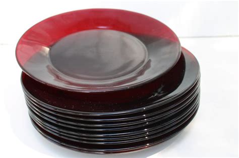 Vintage Ruby Red Glass Dinner Plates Set Of 10 Christmas Holiday