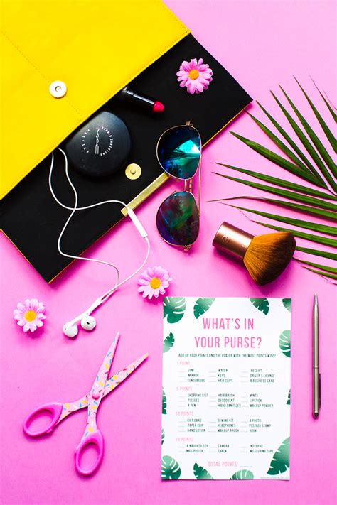 Free Printable Whats In Your Purse Hen Party And Bridal