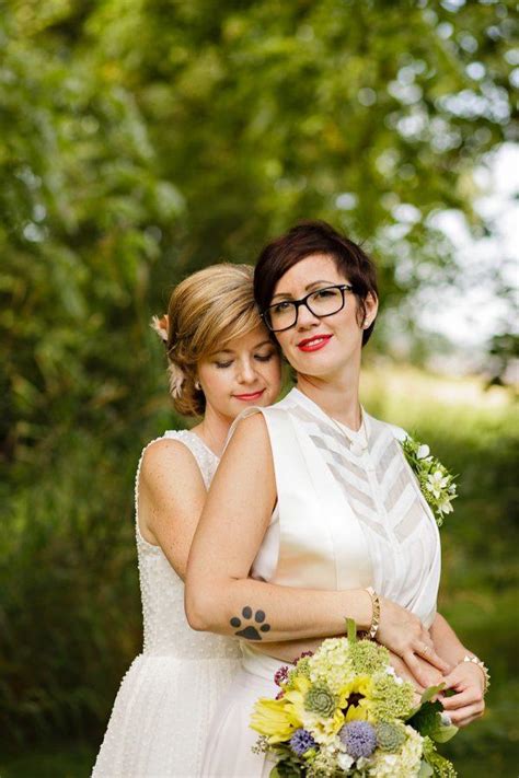 37 Adorable Photos Of Same Sex Couples That Prove Love Is Love