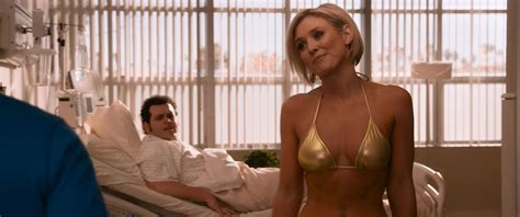 Nicky Whelan Desnuda En The Wedding Ringer