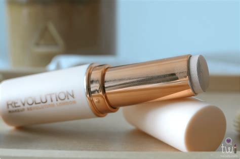 Makeup Revolution Fast Base Stick Foundation Review Twindly Beauty Blog