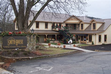 Where To Stay In Dahlonega Ga Best Hotels And Lodging Options