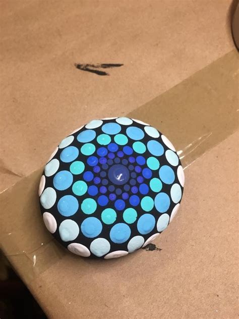 Pin By Jen Van Hal On Painted Rocks Painted Rocks Popsockets