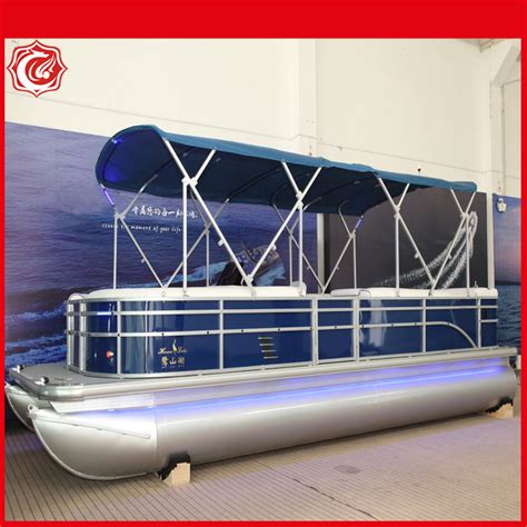 China 27ft Aluminum Pontoon Boat Luxury Fishing And Compact Models For