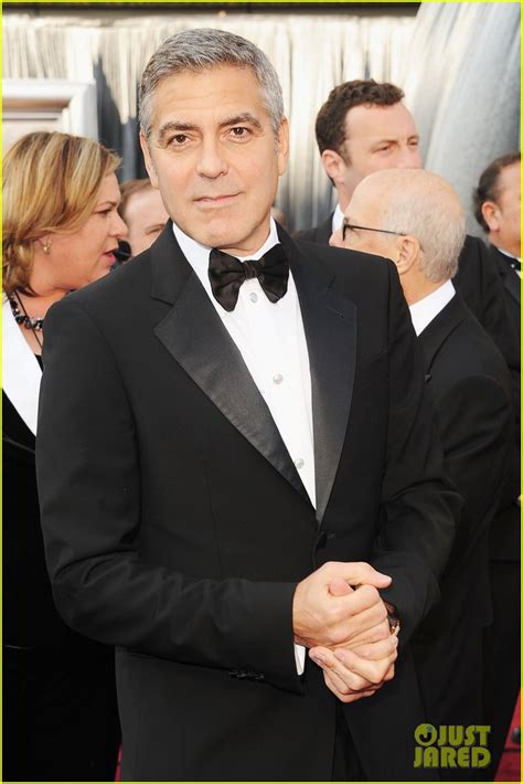 George Clooney And Stacy Keibler Oscars 2012 Red Carpet George