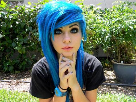 Short Emo Haircuts Emo Girl Hairstyles Retro Hairstyles Emo Scene Girls Emo Scene Hair Emo