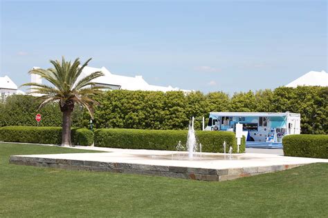 We usually stay pcb but chose it is much quieter and slower paced than pcb and the beach is just as beautiful. Alys Beach Splash Pad - Barefoot 30a