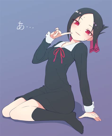 Shinomiya Kaguya Kaguya Sama Wa Kokurasetai Tensai Tachi No Renai