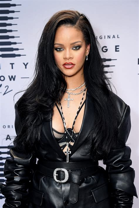rihanna s net worth in 2021 is reportedly 1 7 billion