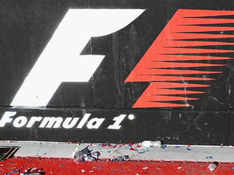 Kommt bald ein neues formel 1 logo. Formel 1 präsentiert neues Logo