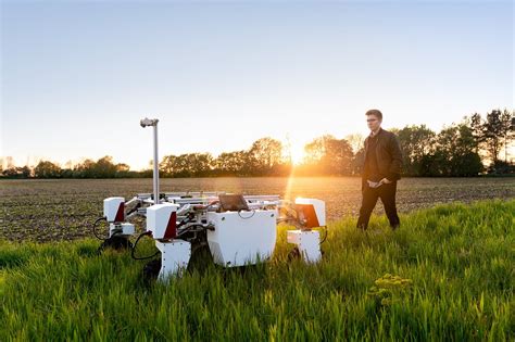 The Global Agricultural Robots Market Size Valued At Usd 757 Billion
