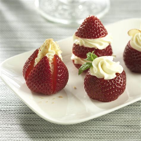 Strawberries With Mascarpone Whipped Cream Recipe Driscolls