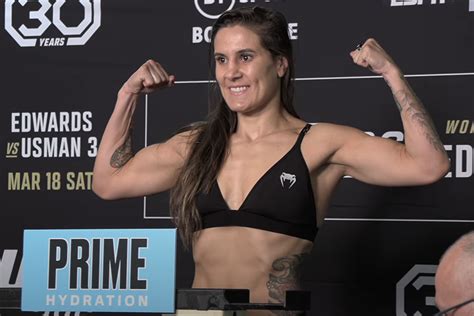 Jennifer Maia Def Casey Oneill At Ufc 286 Best Photos