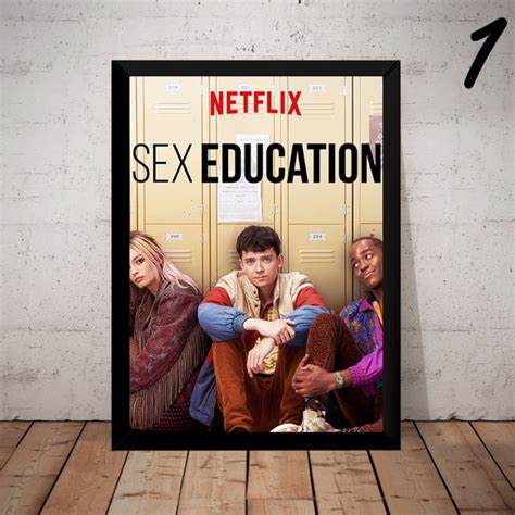 quadro decorativo serie sex education com moldura elo7