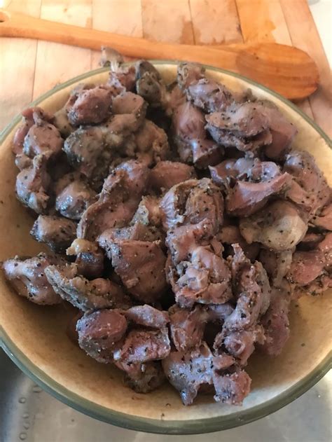 First you want to prep gizzards for cooking. Sous Vide Chicken gizzards | Chicken gizzards, Sous vide ...