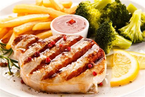 Grilled Steak Chips And Vegetable Salad Stock Image Image Of Meal