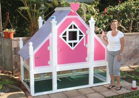 The Barbie Dream House A Very Cool Chicken Coop Idea Backyard