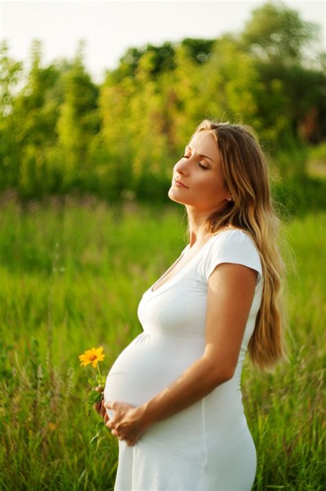 Expecting Natural Tips For A Relaxing Pregnancy Mom Does Reviews