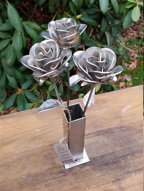 Three Metal Roses And Vase Recycled Metal Roses And Vase Etsy Metal
