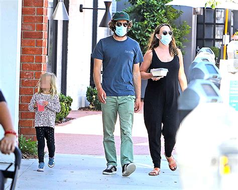 Leighton Meester And Adam Brody Take Daughter Lunch After Welcoming Baby