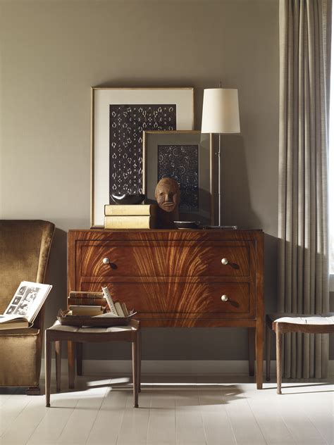 4 Ways to Incorporate Vintage Furniture Into Your Home