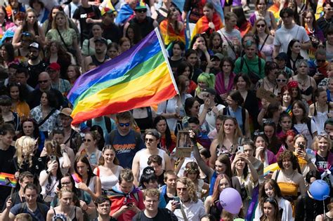 Homo Hass In Sachsen Zahl Der Straftaten Gegen Lgbt Verdoppelt Leben And Wissen Bildde