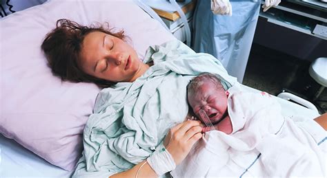What To Expect In The First 24 Hours After Giving Birth Best Mama Ever