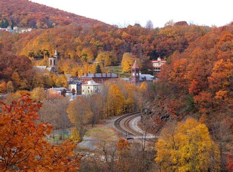 Experience Autumns Magic Top 10 Fall Festivals In Pennsylvania