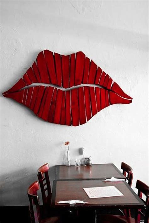 21 Creative Diy Wall Art Ideas To Decorate Your Space Pallet Wall Art