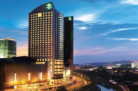 Earn free nights, get our price guarantee & make booking easier with hotels.com! Discount 80% Off Avenue Garden Hotel Malaysia | Best ...