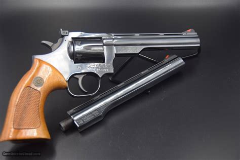 Original Dan Wesson Model 15 2v Revolver In 357 Magnum With Two